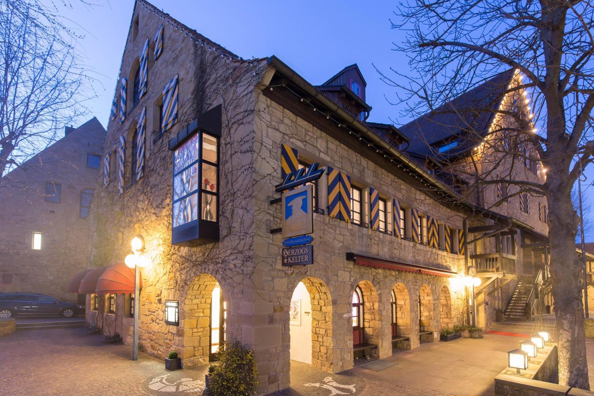 Herzogskelter Restaurant Hotel Gueglingen ภายนอก รูปภาพ