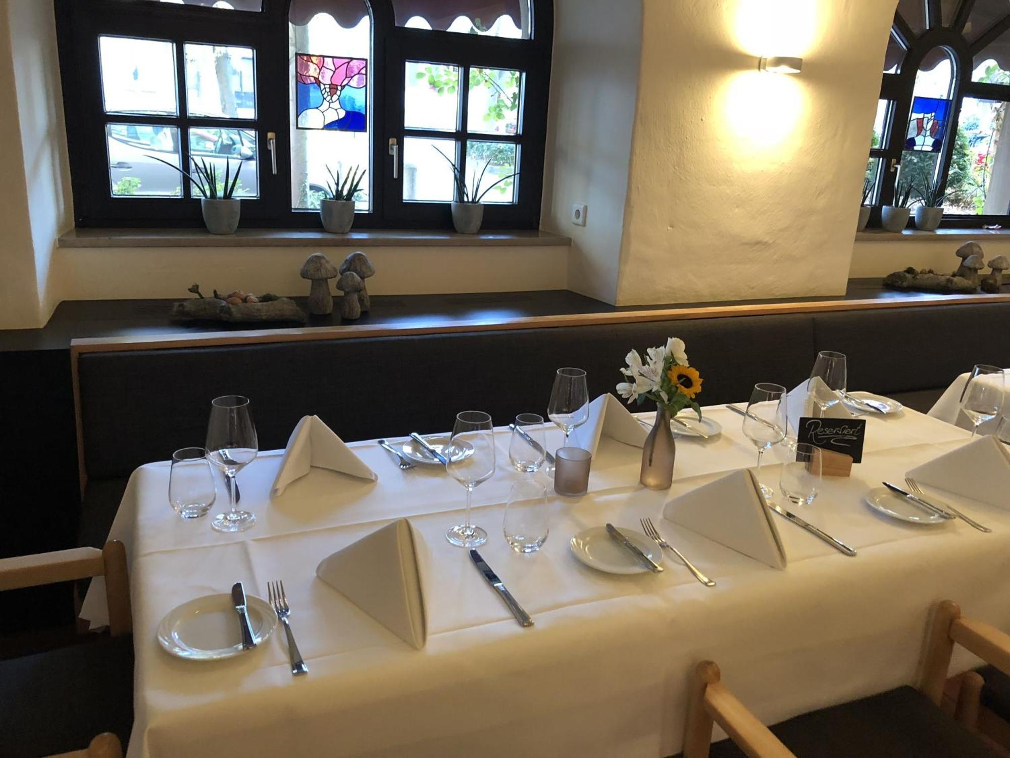 Herzogskelter Restaurant Hotel Gueglingen ภายนอก รูปภาพ
